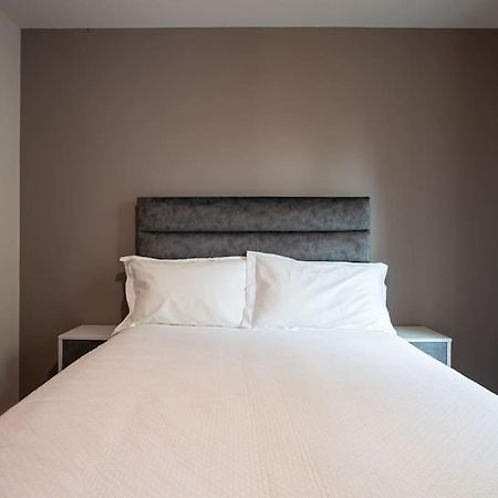 Stunning 2Br Next To The City Airport Bhd - Free Parking Belfast Esterno foto